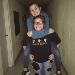 Meet your Posher, Jenna